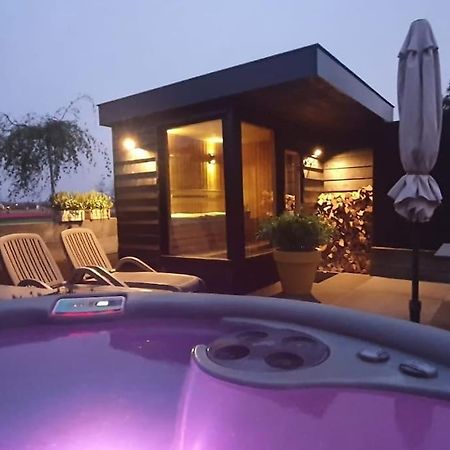Wellness Lodge Ruigenhoek 13A - Sauna, Jacuzzi ! De Zilk المظهر الخارجي الصورة